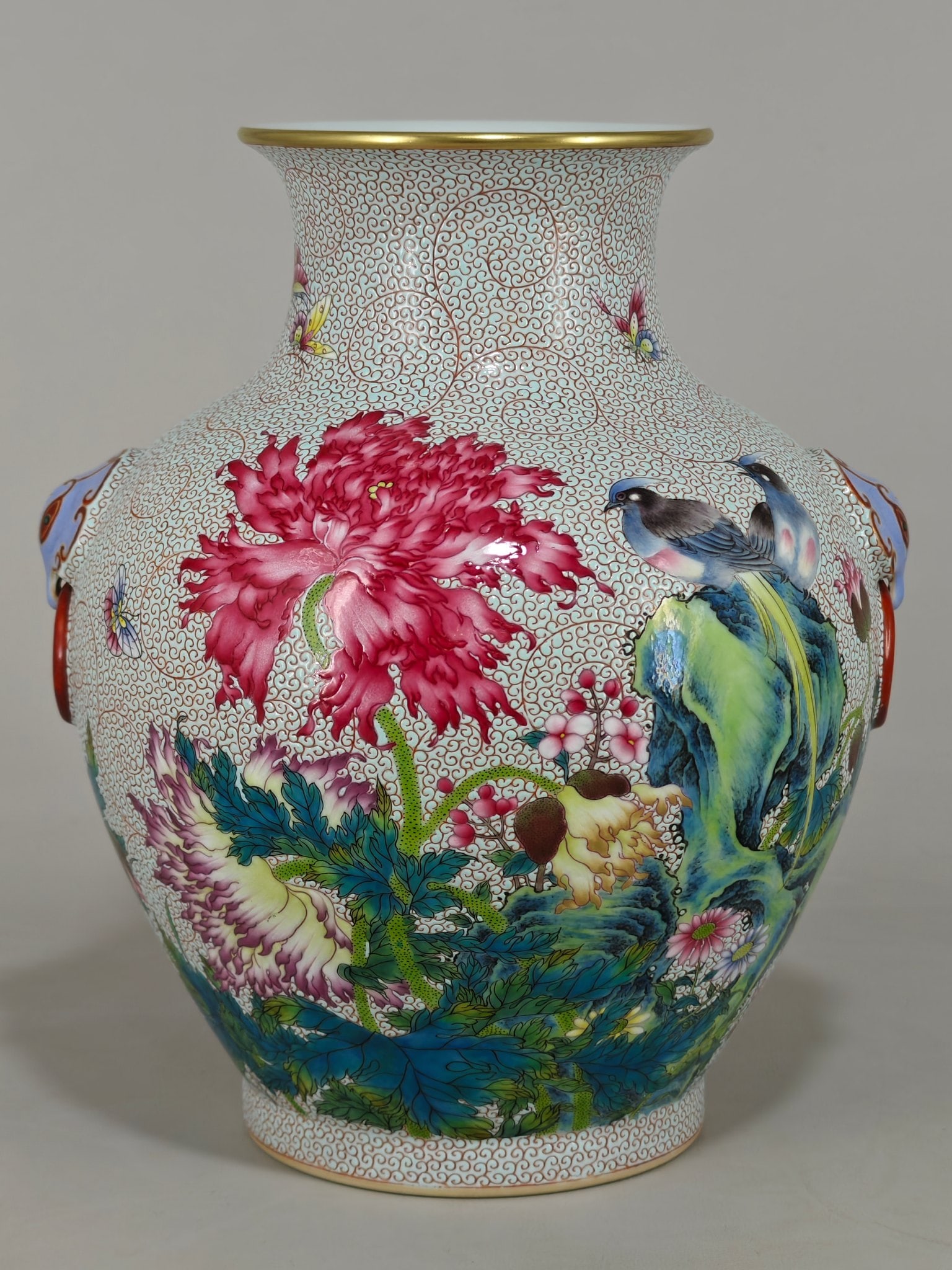 A Exquisite Turquoise-Glazed Ground Famille-Rose Flower and Bird Pattern Vase (1 of 7)