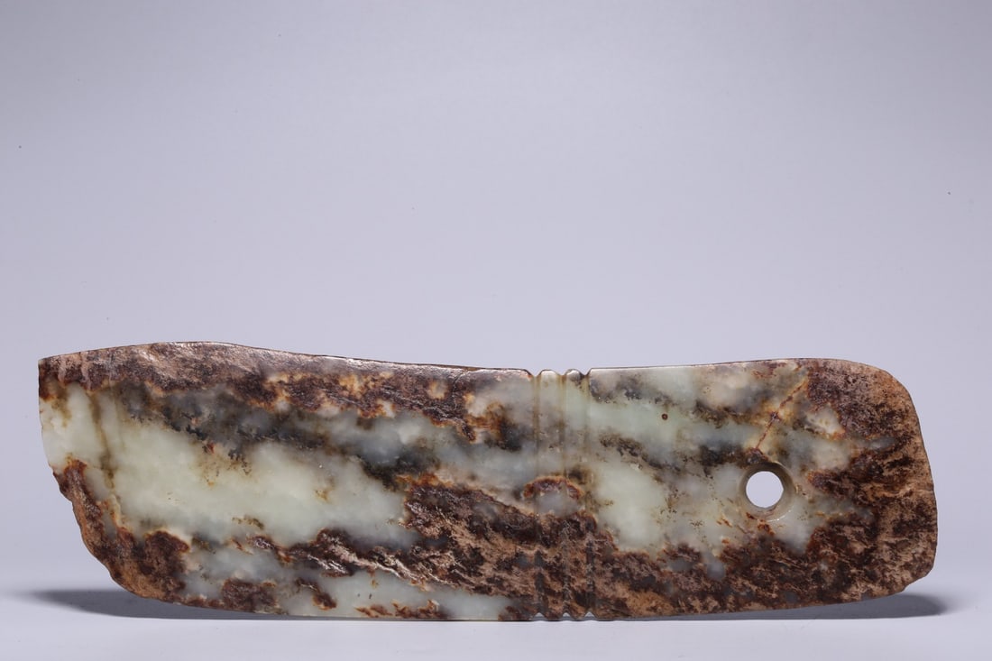 A Exquisite Gaogu Jade Knife Ornament: A Exquisite Gaogu Jade Knife Ornament,Ancient Time, China,Size:9.1inx2.8inx0.2in,Weight:256g 高古玉刀摆件,远古时期
