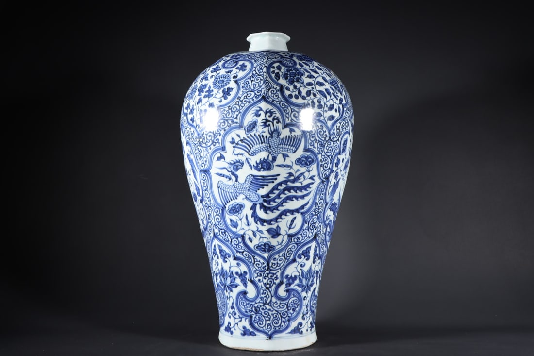 A Exquisite Blue and White Phoenix Pattern Vase - 7