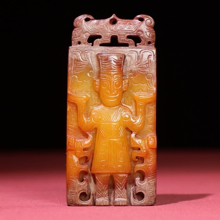 A Exquisite Hetian Jade Figures Pattern Brand: A Exquisite Hetian Jade Figures Pattern Brand,Han Dynasty, China,Size:3.5inx1.6inx0.4in,Weight:89g 和田玉人物纹牌,中国汉代