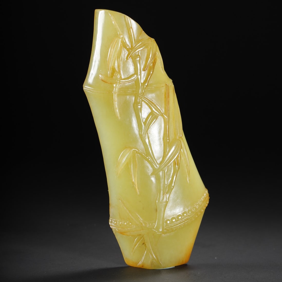 A Exquisite Hotan Yellow Jade Bamboo Pattern Ornament: A Exquisite Hotan Yellow Jade Bamboo Pattern Ornament,Qing Dynasty, China,Size:4.5inx1.9inx0.5in,Weight:77.2g