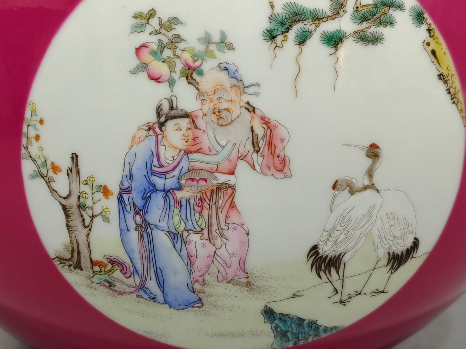 A Exquisite Ruby Red-Glazed Famille-Rose Figures Pattern Vat - 6