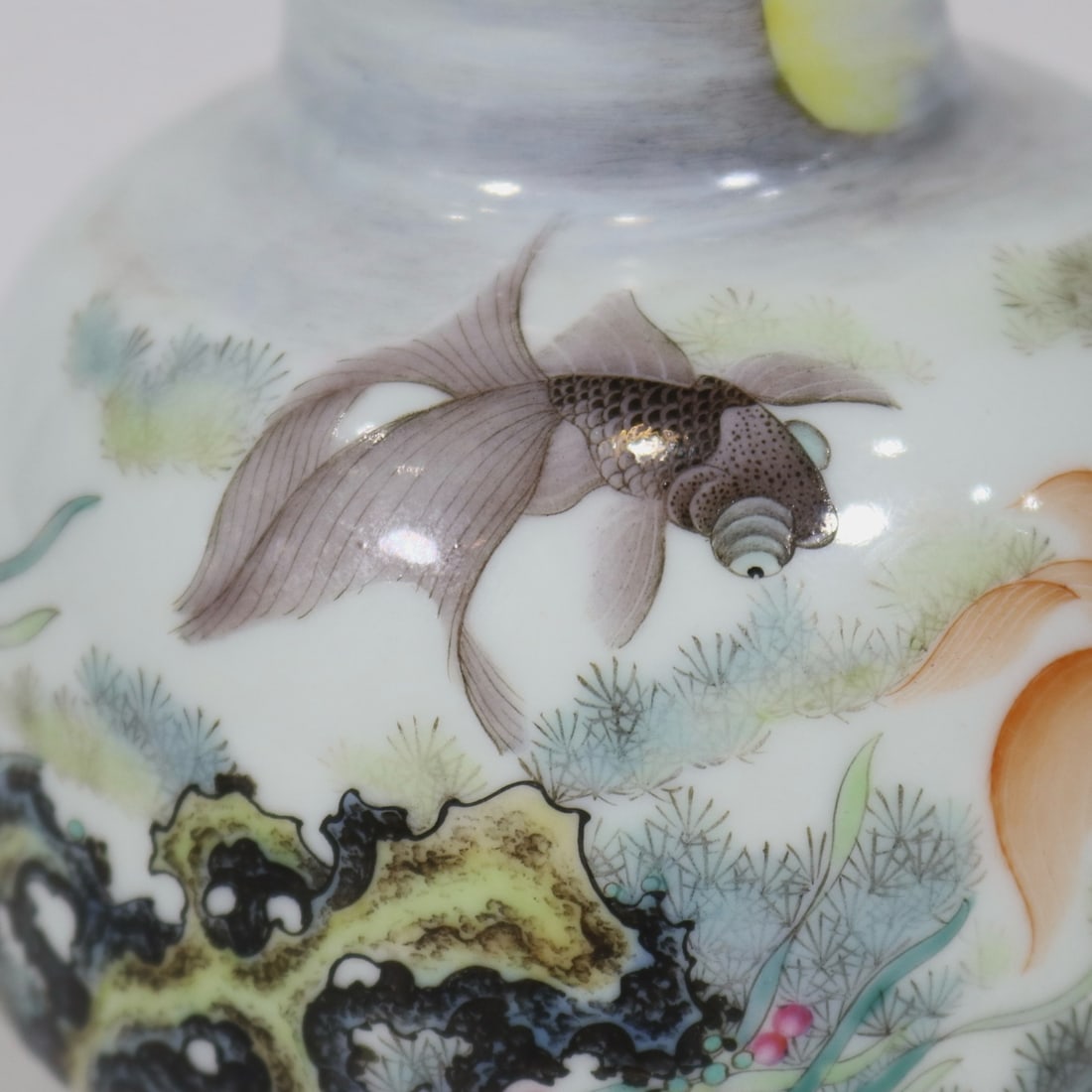 A Exquisite Enamel Fish Pattern Water Pot - 5