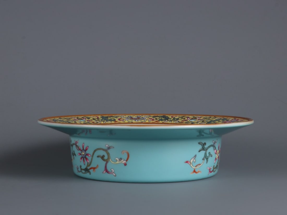 A Exquisite Famille-Rose Lotus Pattern Basin - 6