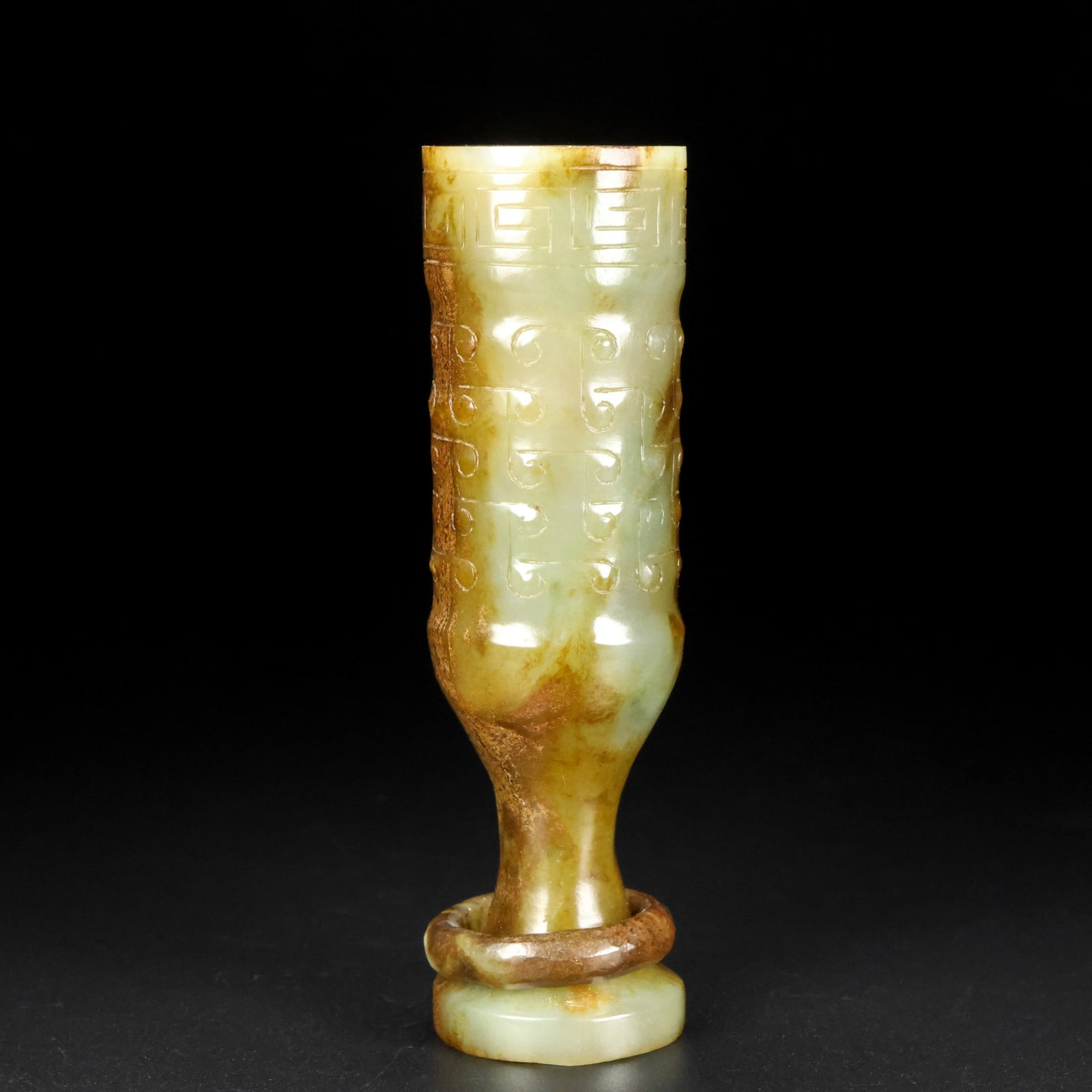 A Exquisite Hotan Jade Cloud Pattern Goblet: A Exquisite Hotan Jade Cloud Pattern Goblet,Ancient Time, China,Size:3.9inx1.2in,Weight:95g 和田玉云纹爵杯,远古时期