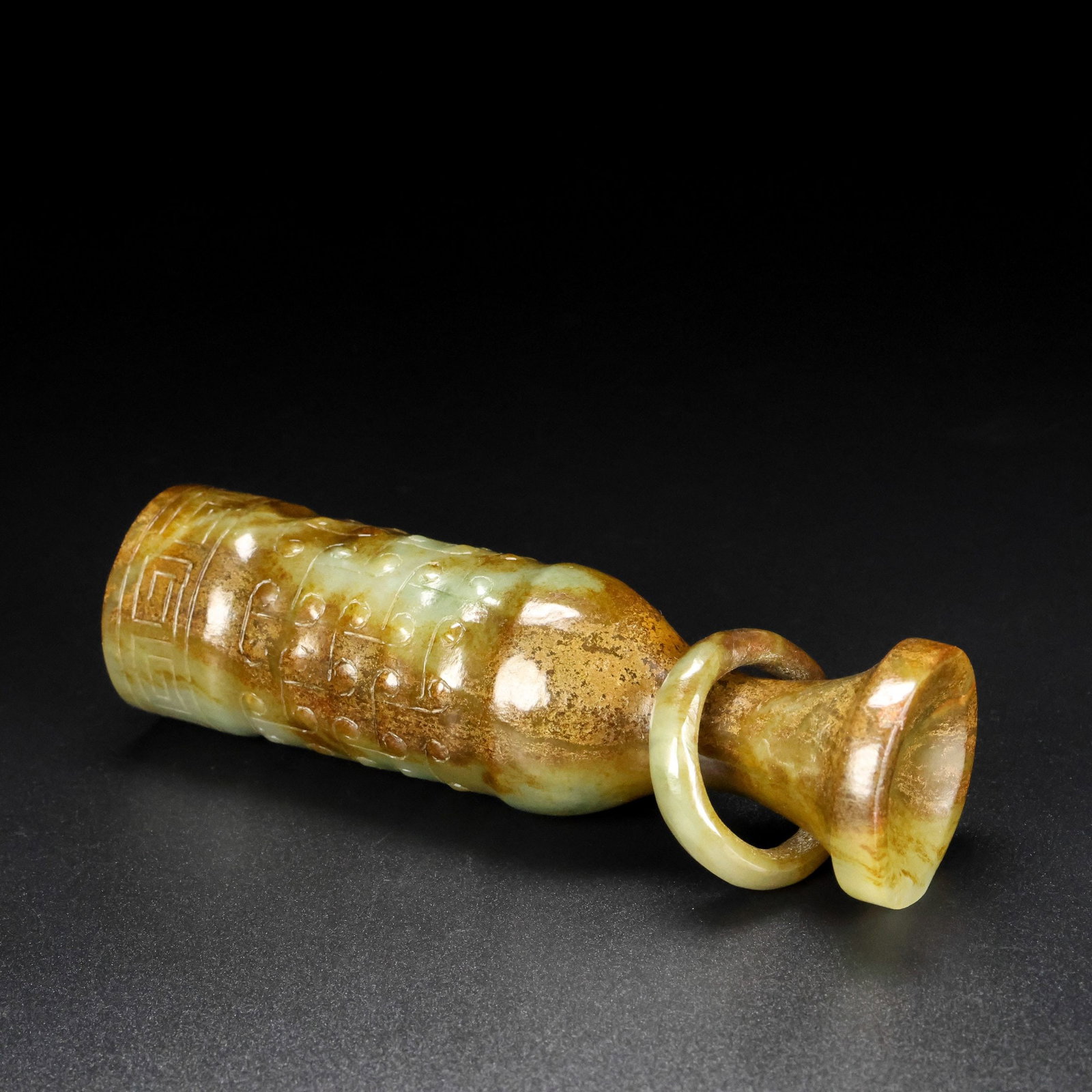 A Exquisite Hotan Jade Cloud Pattern Goblet - 3