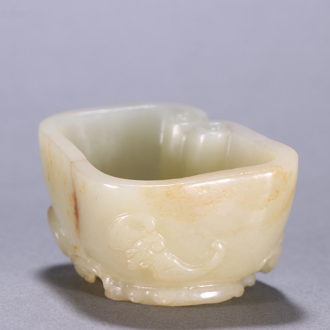 A Exquisite Hotan Jade Ganoderma lucidum Pattern Washer - 5