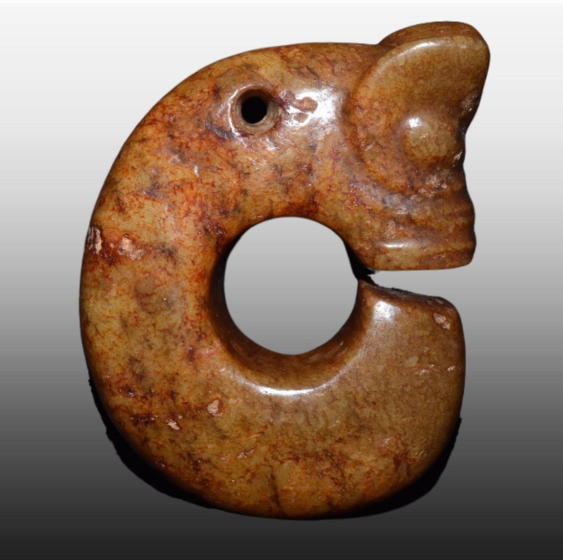 A Exquisite Gaogu Jade Pig Dragon: A Exquisite Gaogu Jade Pig Dragon,Ancient Time, China,Size:3inx3.7in,Weight:230g 高古玉猪龙,远古时期