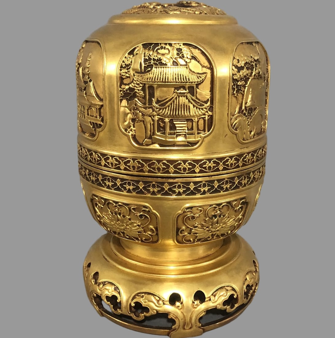 A Exquisite Gilt Bronze Landscape Pattern Censer - 4