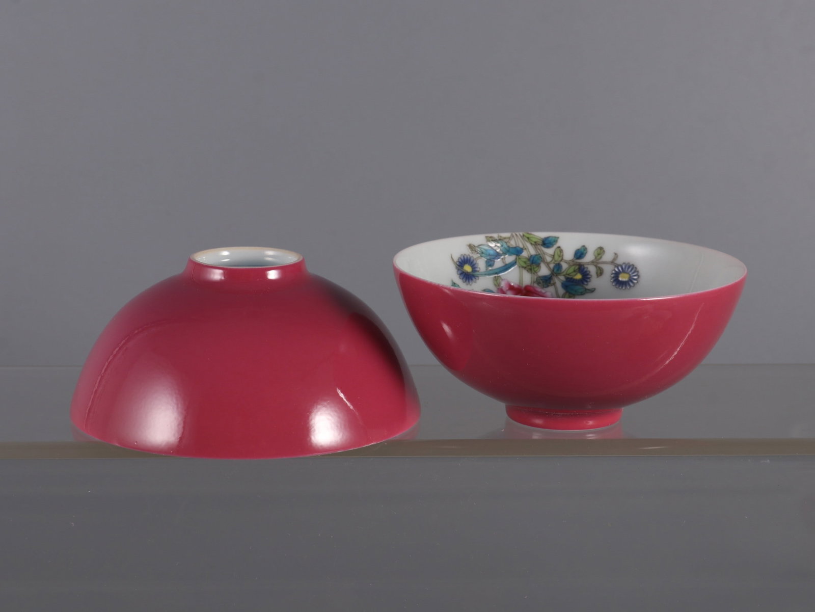 A pair of Exquisite Ruby Red-Glazed Flower Pattern Cup - 2
