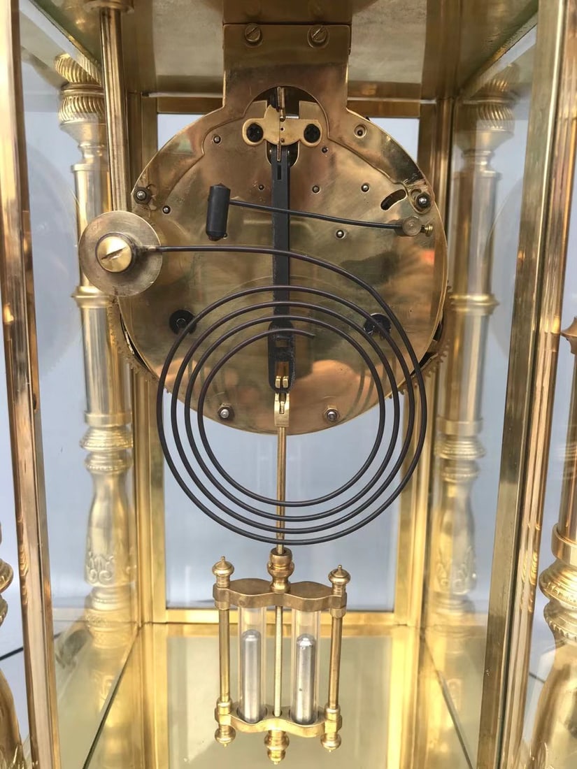 A Exquisite Gilt Bronze Mantel Clock - 7