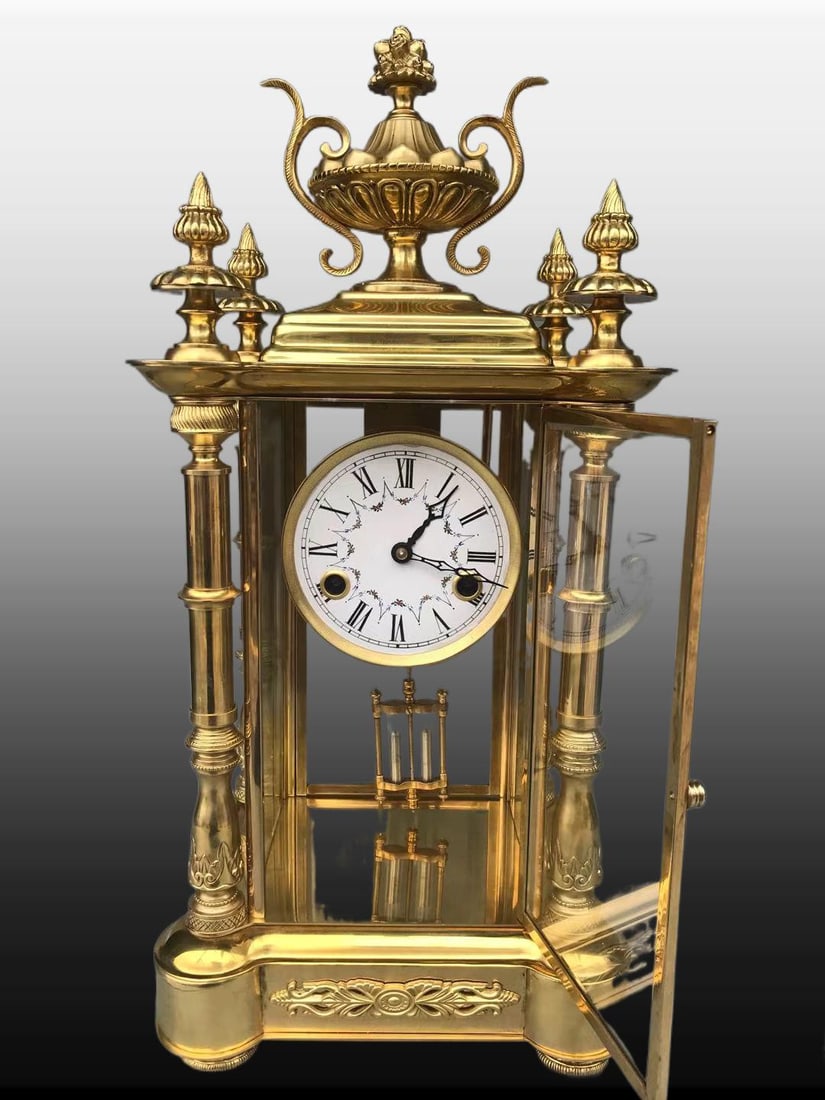A Exquisite Gilt Bronze Mantel Clock - 8