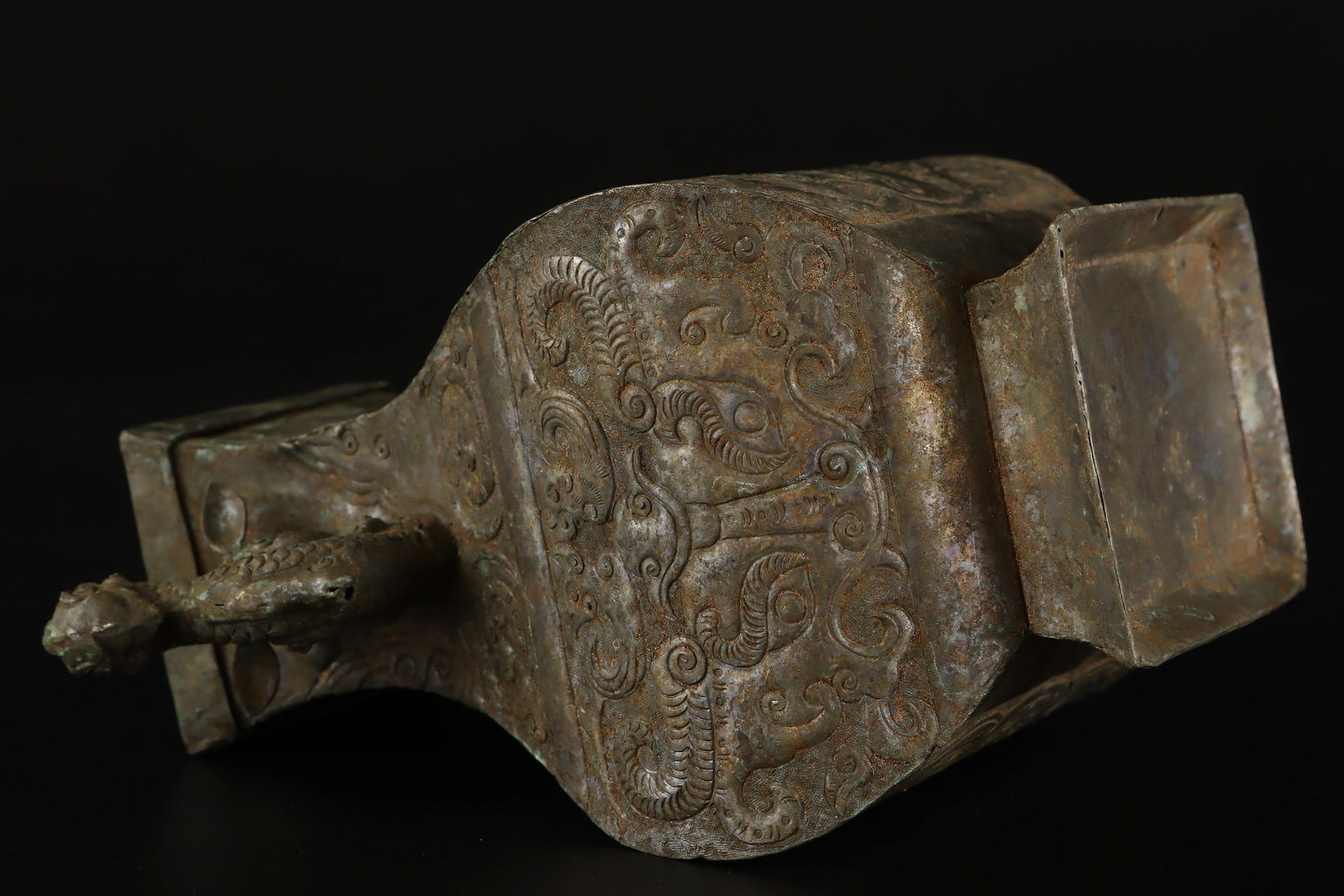 A Exquisite Copper Beast-Face Pattern Dragon-Ears Vase - 7