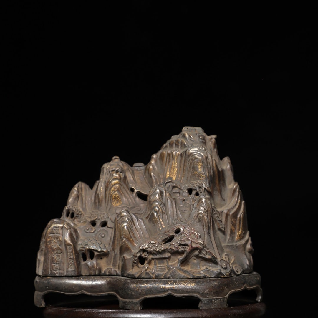 A Exquisite Gold-Foiled Bronze Mountain Shape Ornament (1 of 9)