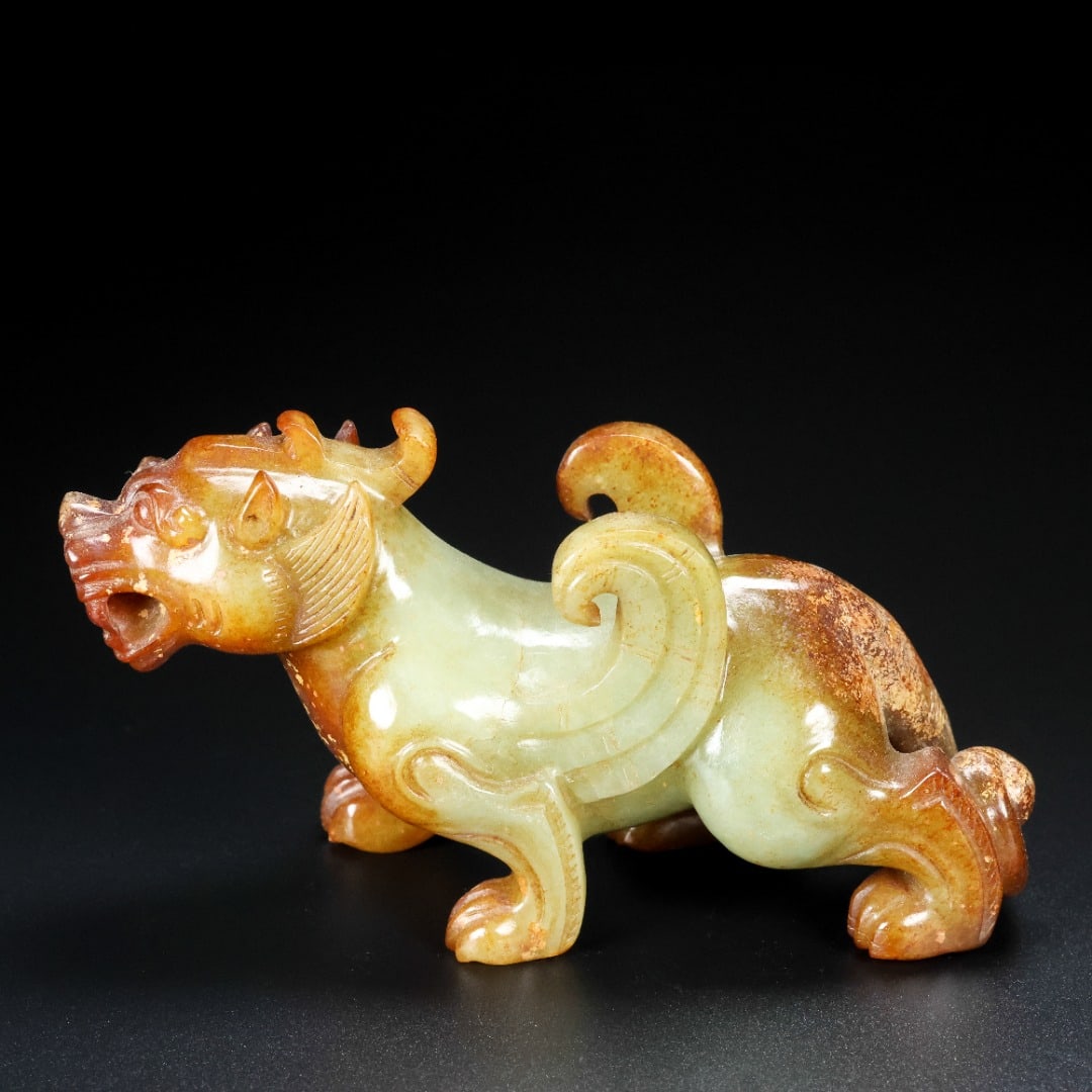 A Exquisite Hotan Jade Auspicious Beast Ornament (1 of 9)