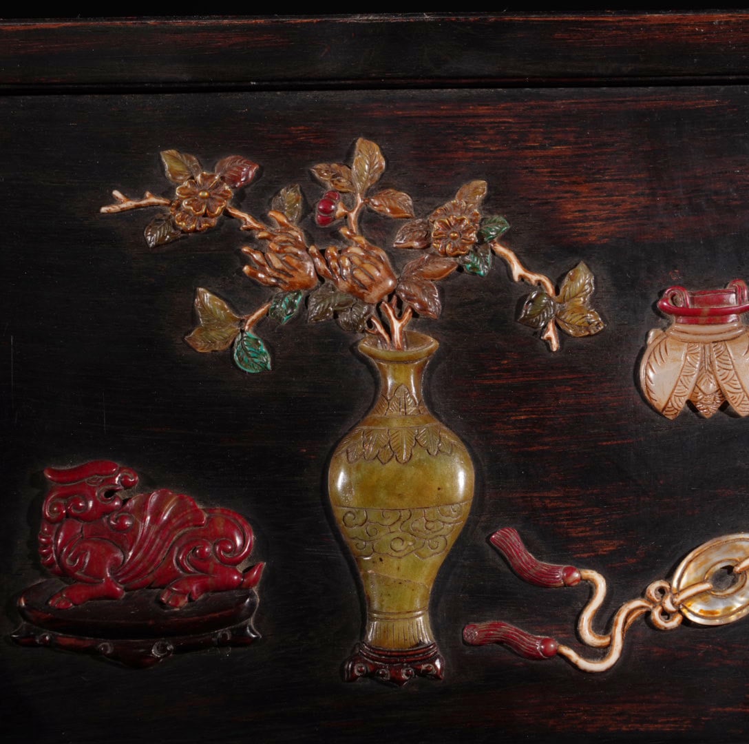 A Exquisite Redwood Screen - 4