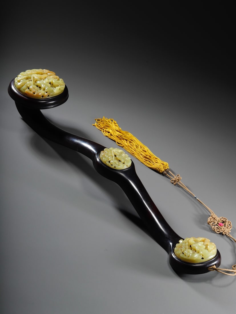 A Exquisite Hotan Yellow Jade Figures Pattern Ruyi - 2