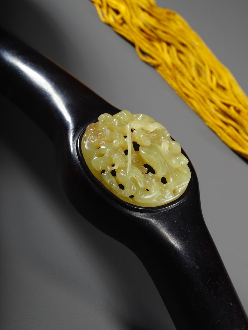 A Exquisite Hotan Yellow Jade Figures Pattern Ruyi - 9