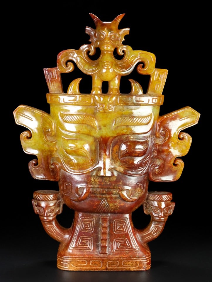 A Exquisite Hotan Jade Human Face Ornament: A Exquisite Hotan Jade Human Face Ornament,Hang Dynasty, China,Size:7.1inx2.4inx9.4in,Weight:2319g 和田玉人面摆件,中国汉代