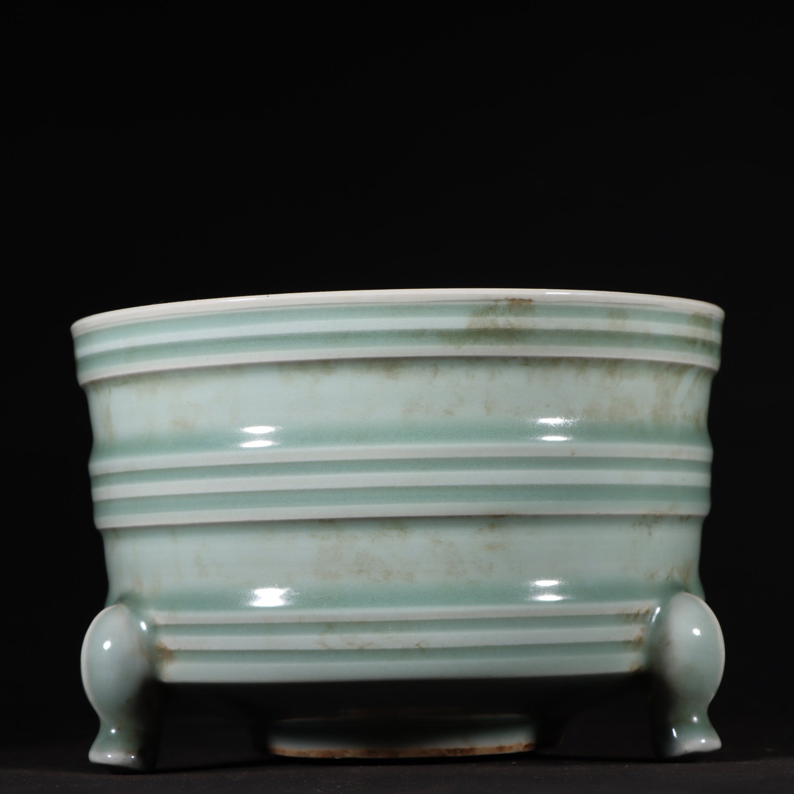 A Exquisite Longquan Yao String Pattern Tripod Censer - 4