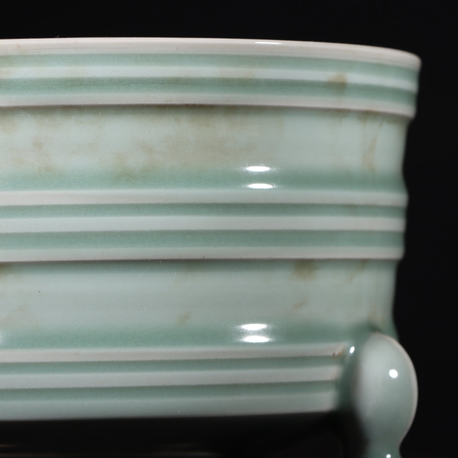 A Exquisite Longquan Yao String Pattern Tripod Censer - 6