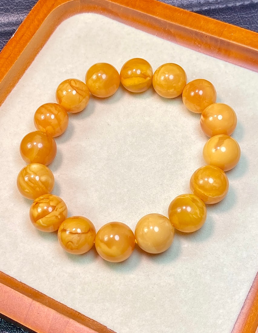 A Exquisite Amber Round bead Bracelets - 3