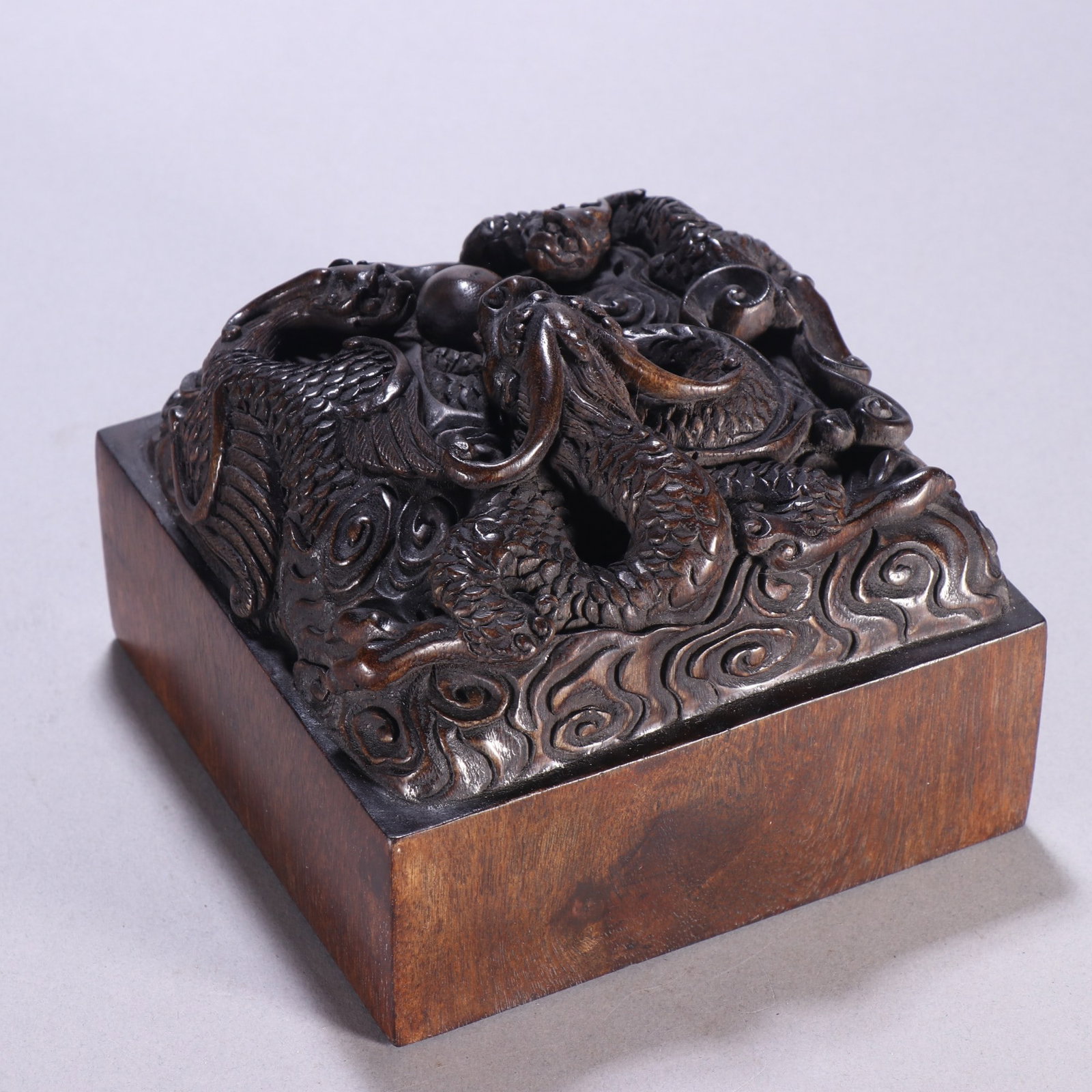 A Exquisite Eaglewood Dragon Pattern Seal - 4