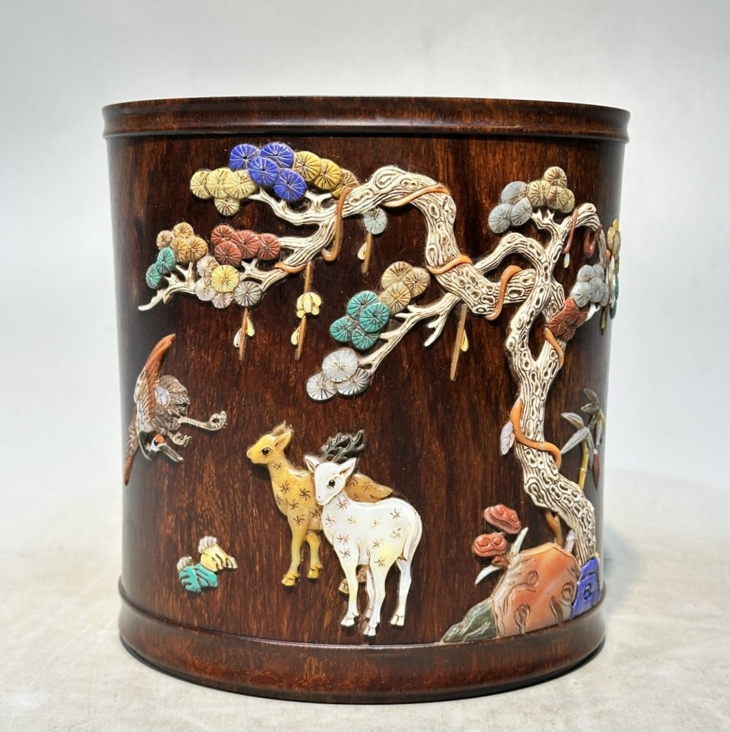 A Exquisite Huanghuali Wood Deer Pattern Brush Pot: A Exquisite Huanghuali Wood Deer Pattern Brush Pot,Qing Dynasty, China,Size:7.5inx7.1in 黄花梨鹿纹笔筒,中国清代