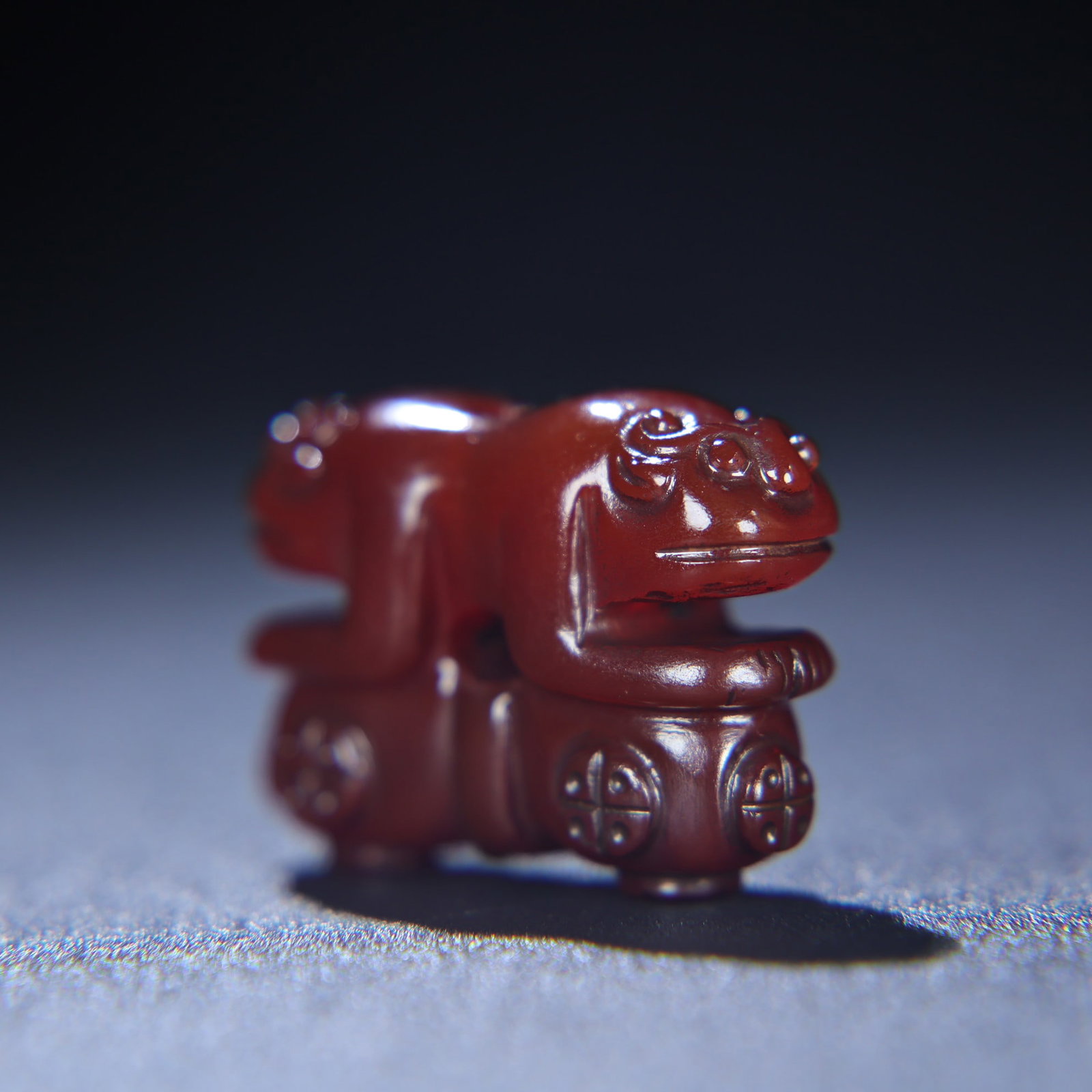A Exquisite Agate Auspicious Beast Pendant - 6