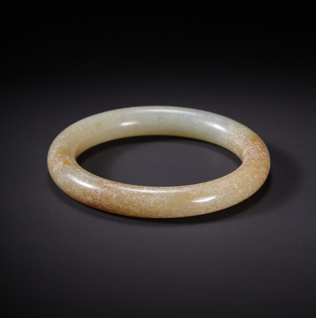 A Exquisite Hotan Jade Bracelet (1 of 9)