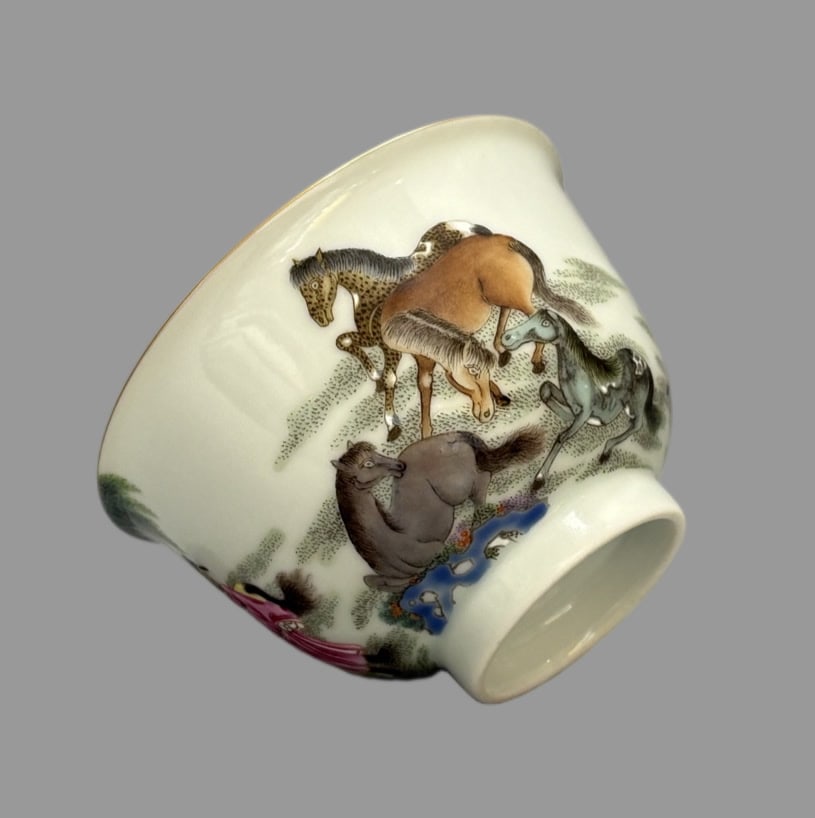 A Exquisite Famille-Rose Figures Pattern Cup - 3