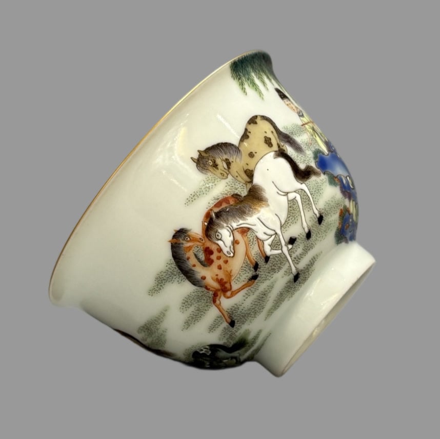 A Exquisite Famille-Rose Figures Pattern Cup - 5