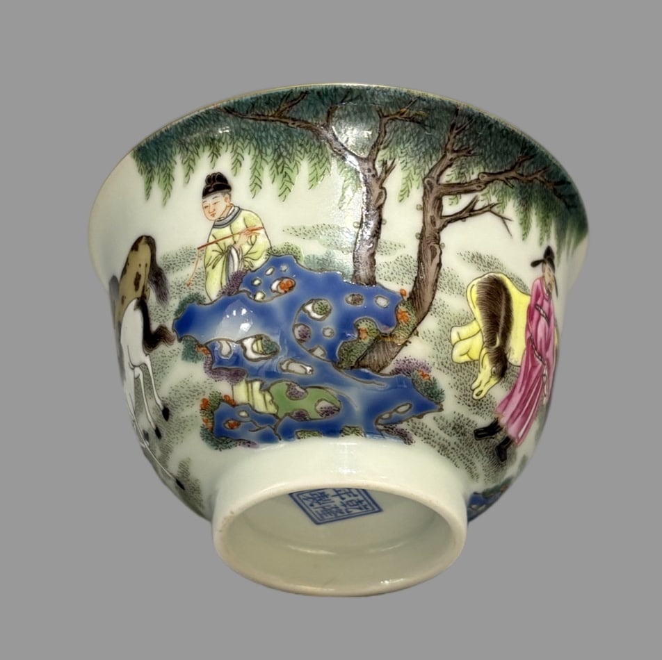 A Exquisite Famille-Rose Figures Pattern Cup - 6