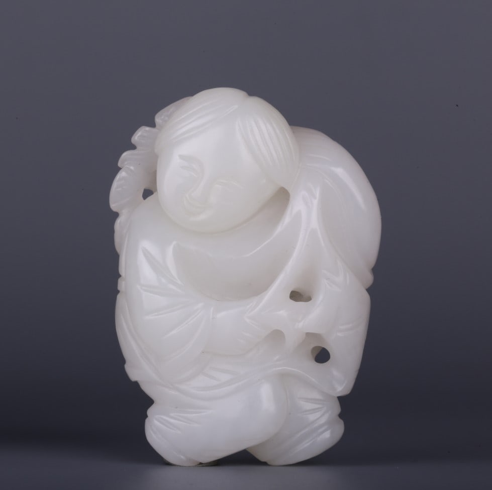 A Exquisite Hotan White Jade Figures Ornament: A Exquisite Hotan White Jade Figures Ornament,Qing Dynasty, China,Size:1.7inx0.7inx2.3in,Weight:69.9g 和田白玉人物摆件,中国清代