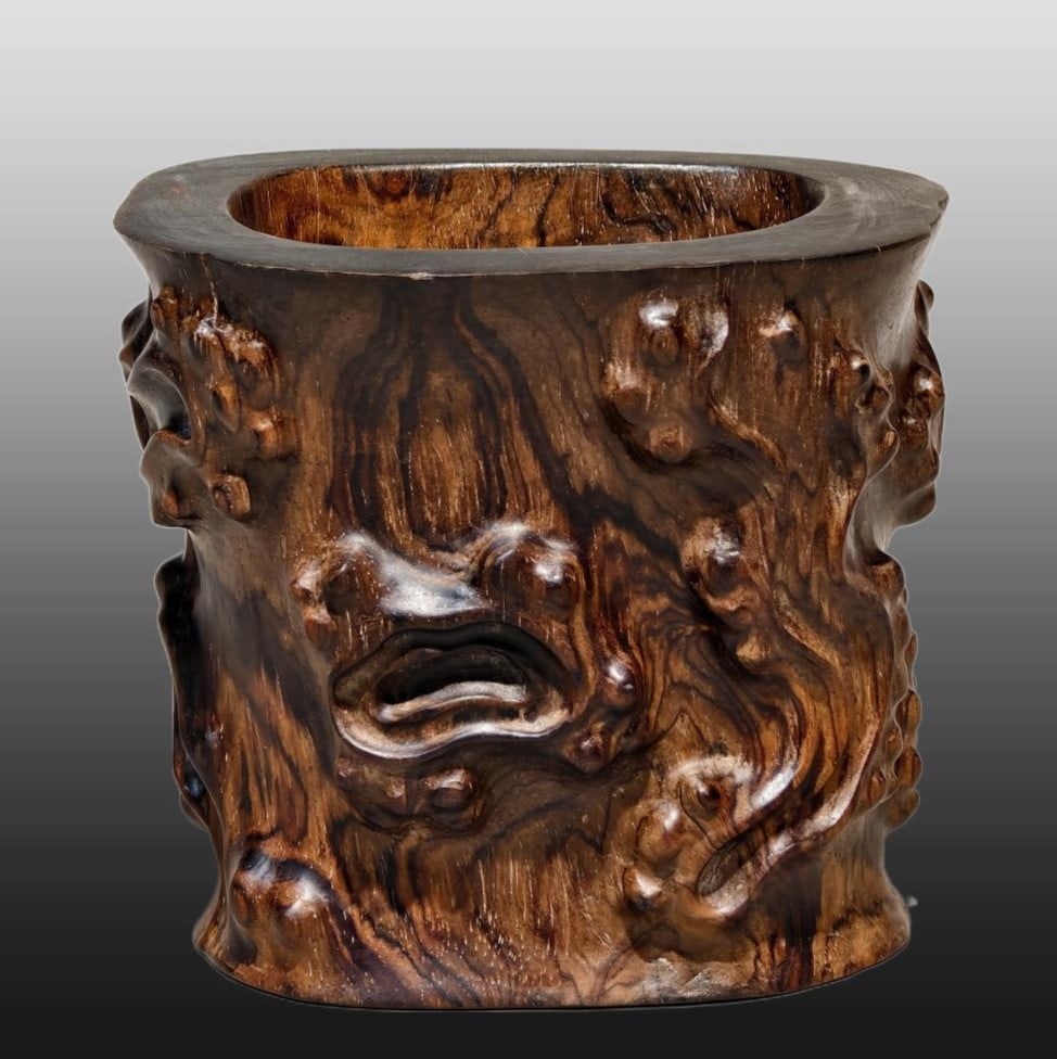 A Exquisite Huanghuali Wood Brush Pot (1 of 5)