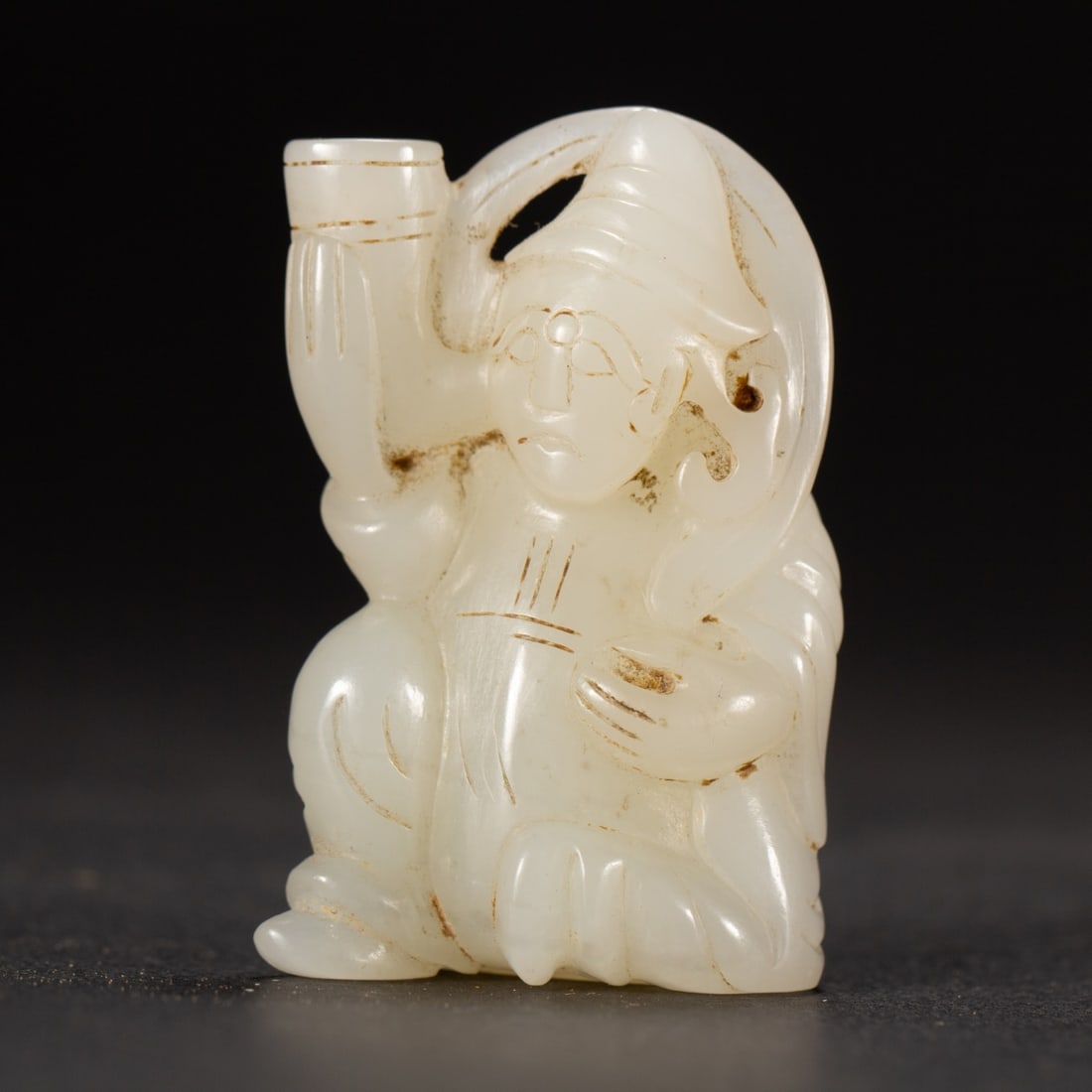 A Exquisite Hotan Jade Figures Ornament: A Exquisite Hotan Jade Figures Ornament,Qing Dynasty, China,Size:1.2inx0.8inx2.2in,Weight:50g 和田玉人物摆件,中国清代