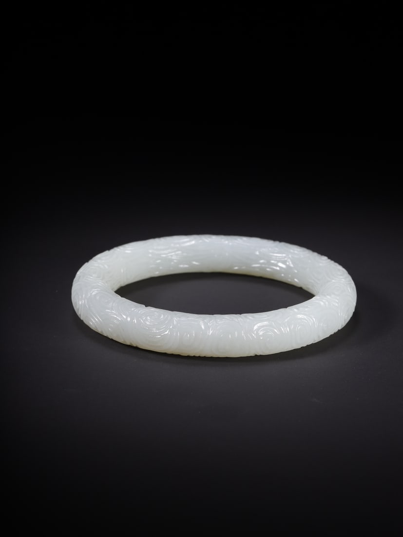 A Exquisite Hotan Jade Auspicious Cloud Pattern Bracelet - 2