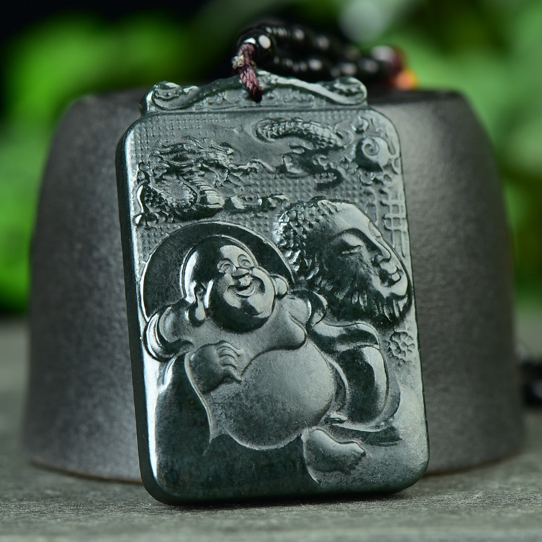 An Exquisite Sapphire Maitreya Buddha Pattern Pendant - 3