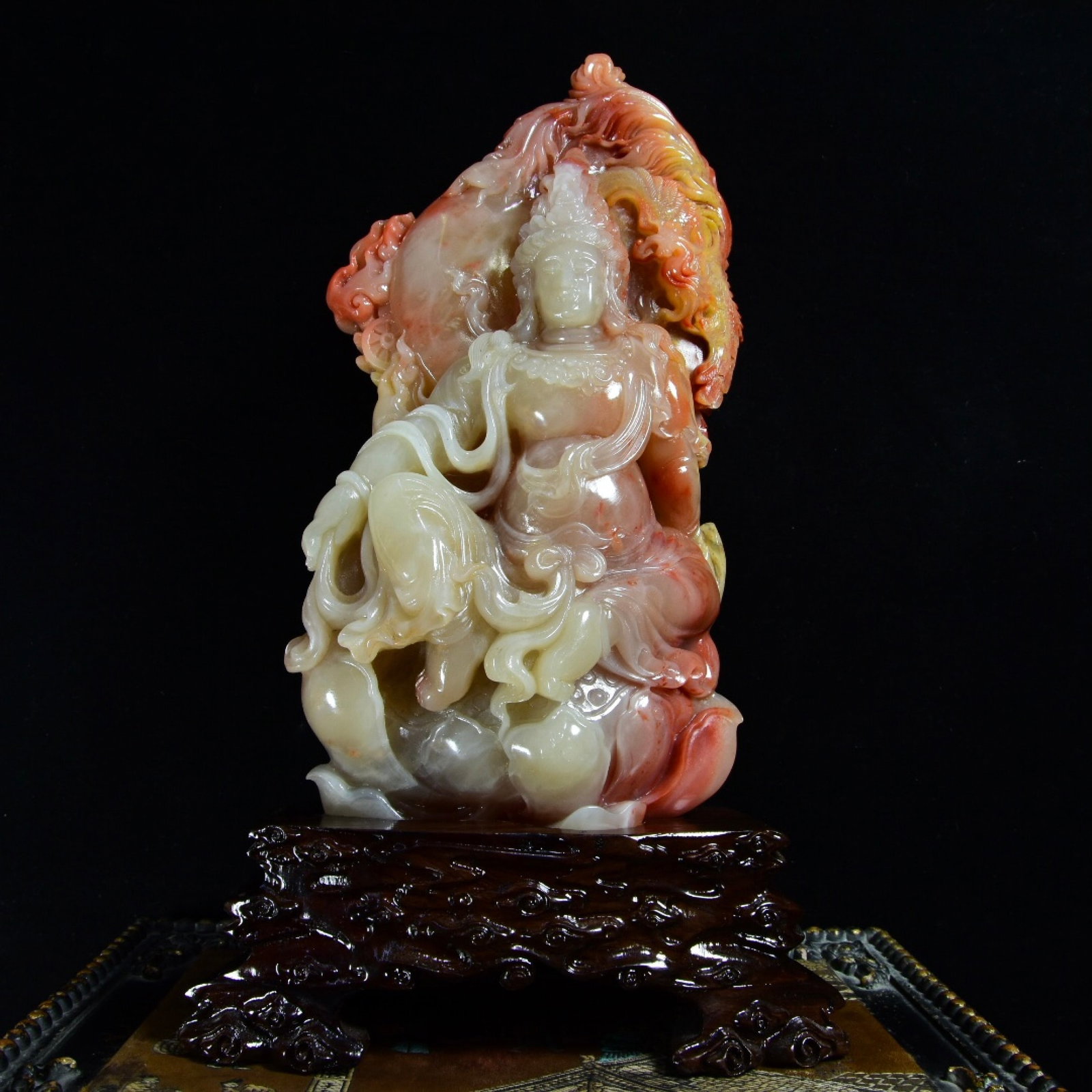 A Rare Shoushan Stone Statue of Avalokitesvara Ornament: Estimated Value:7600-16000 A Rare Shoushan Stone Statue of Avalokitesvara Ornament,Qing Dynasty,China,Size:13.4inx6.1inx2.8in,Total Weight:2120g