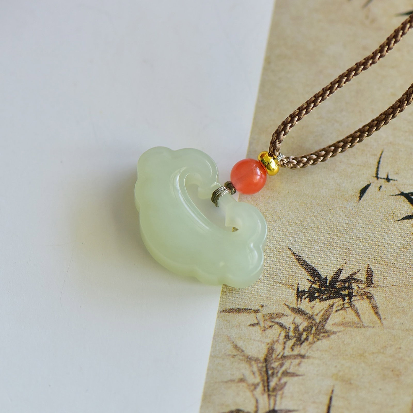 An Exquisite Greenish Jade Pendant - 2