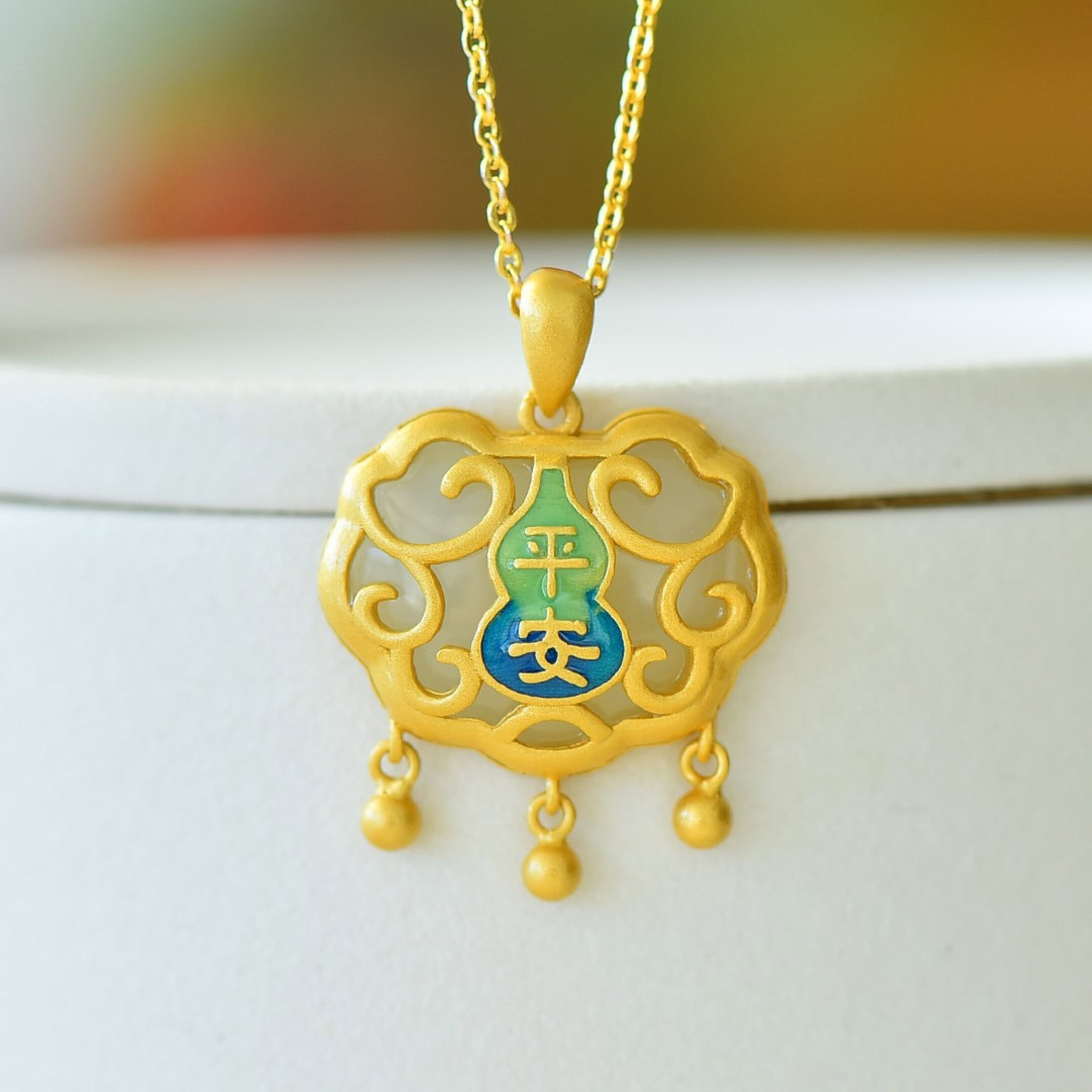 An Exquisite Sterling Silver-Gold Plated Inlaid White Jade Pendant - 4
