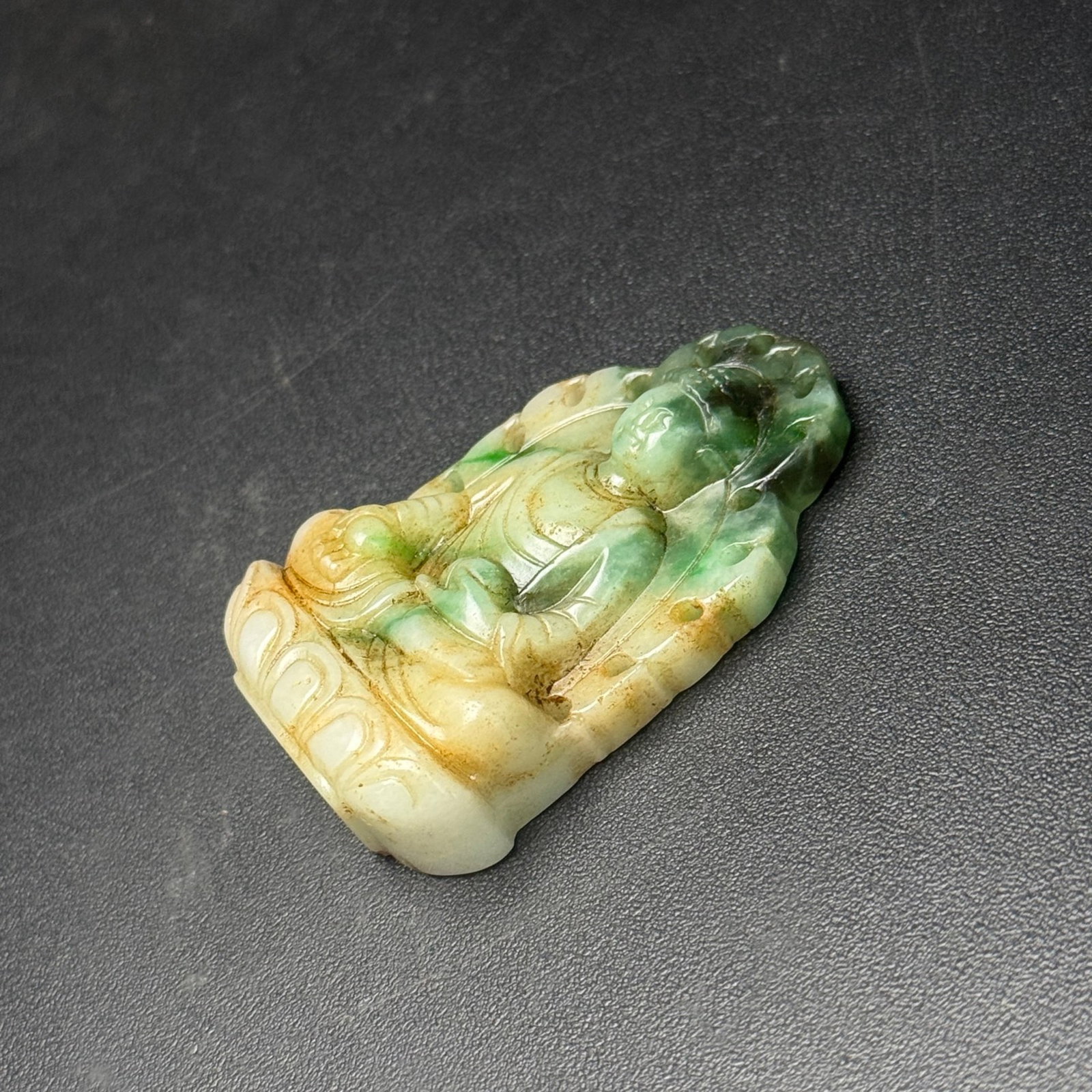 An Exquisite Jadeite Buddha Statue Pattern Pendant - 4