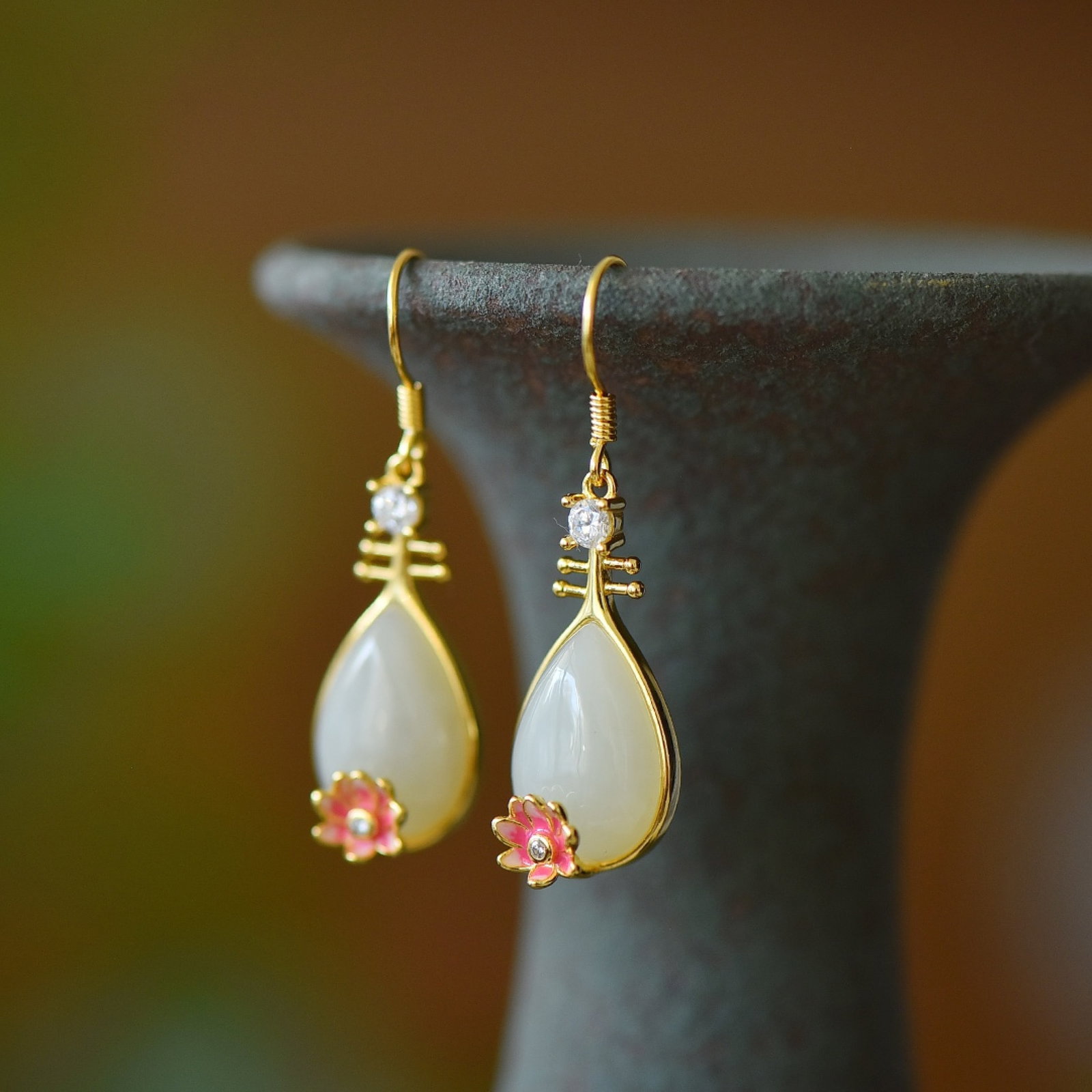 A Pair of Exquisite Sterling Silver-Gold Plated Inlaid White Jade Enamel Earrings - 2