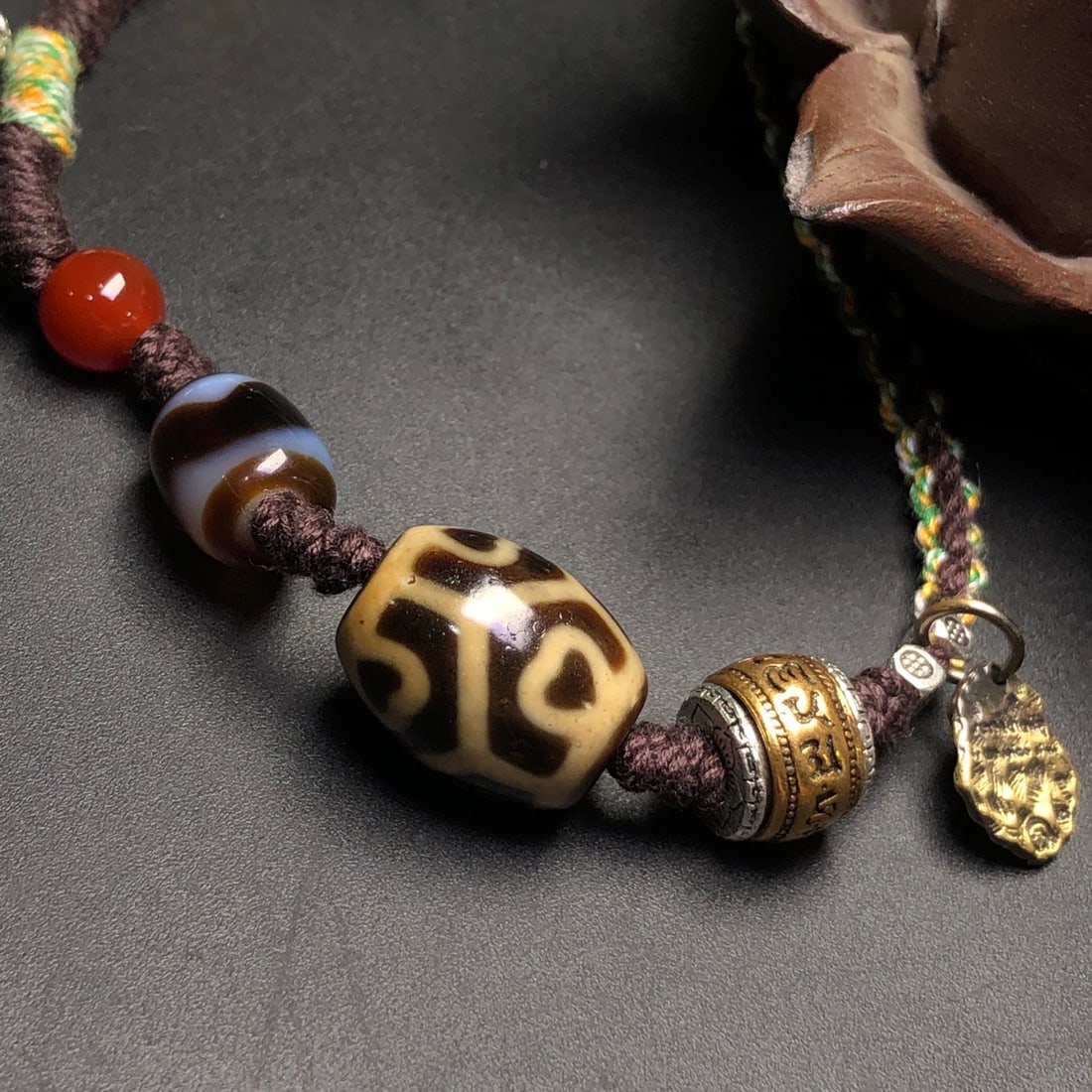 An Exquisite Dzi Bead Necklace - 8