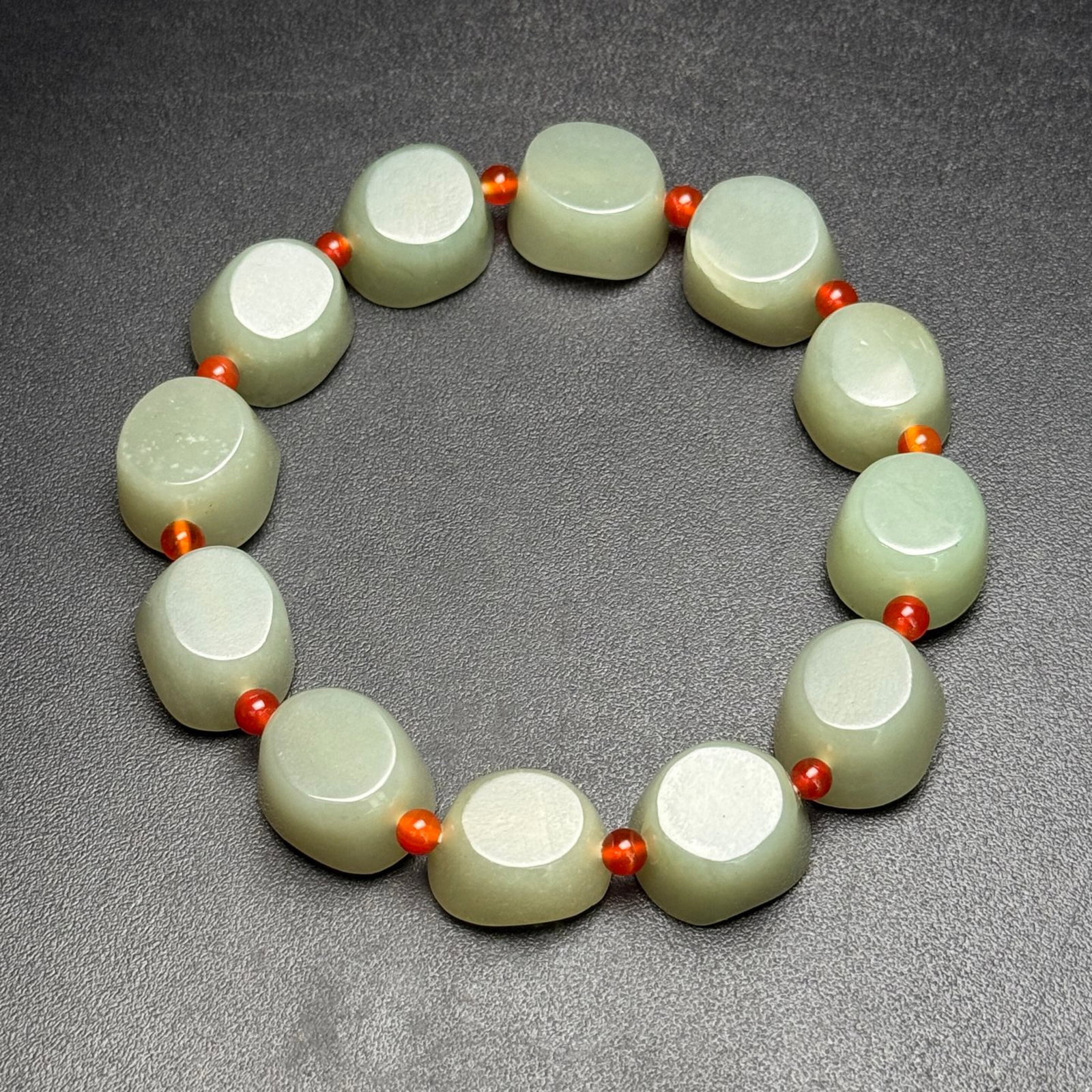 An Exquisite White Jade Ingot Bracelets - 2
