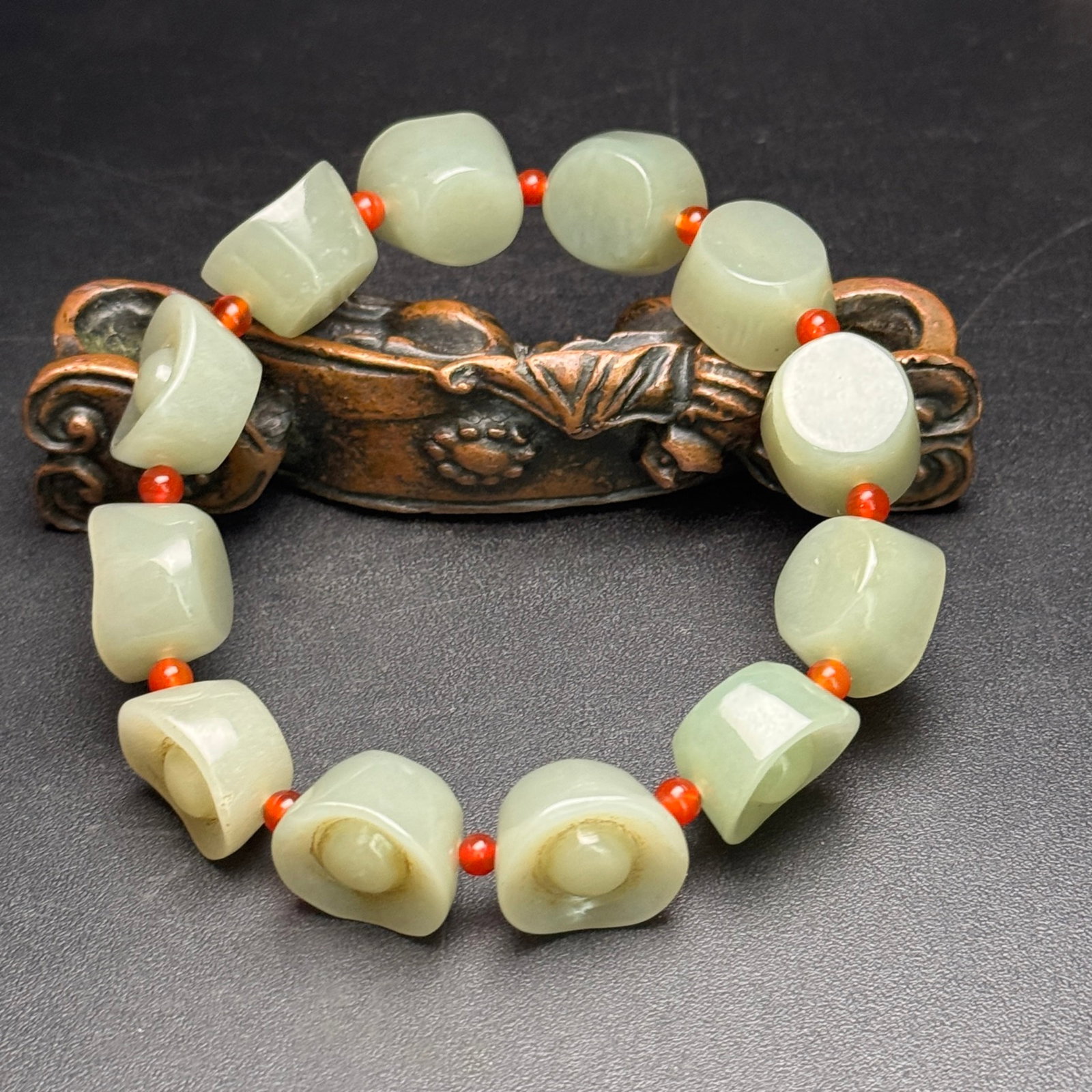 An Exquisite White Jade Ingot Bracelets - 6