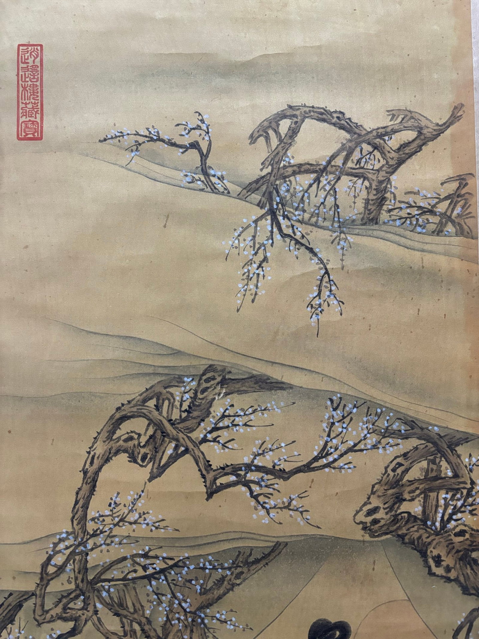 A Chinese Vertical Scroll Ink Painting of Character and Story on Silk,Jin Yanbiao - 3