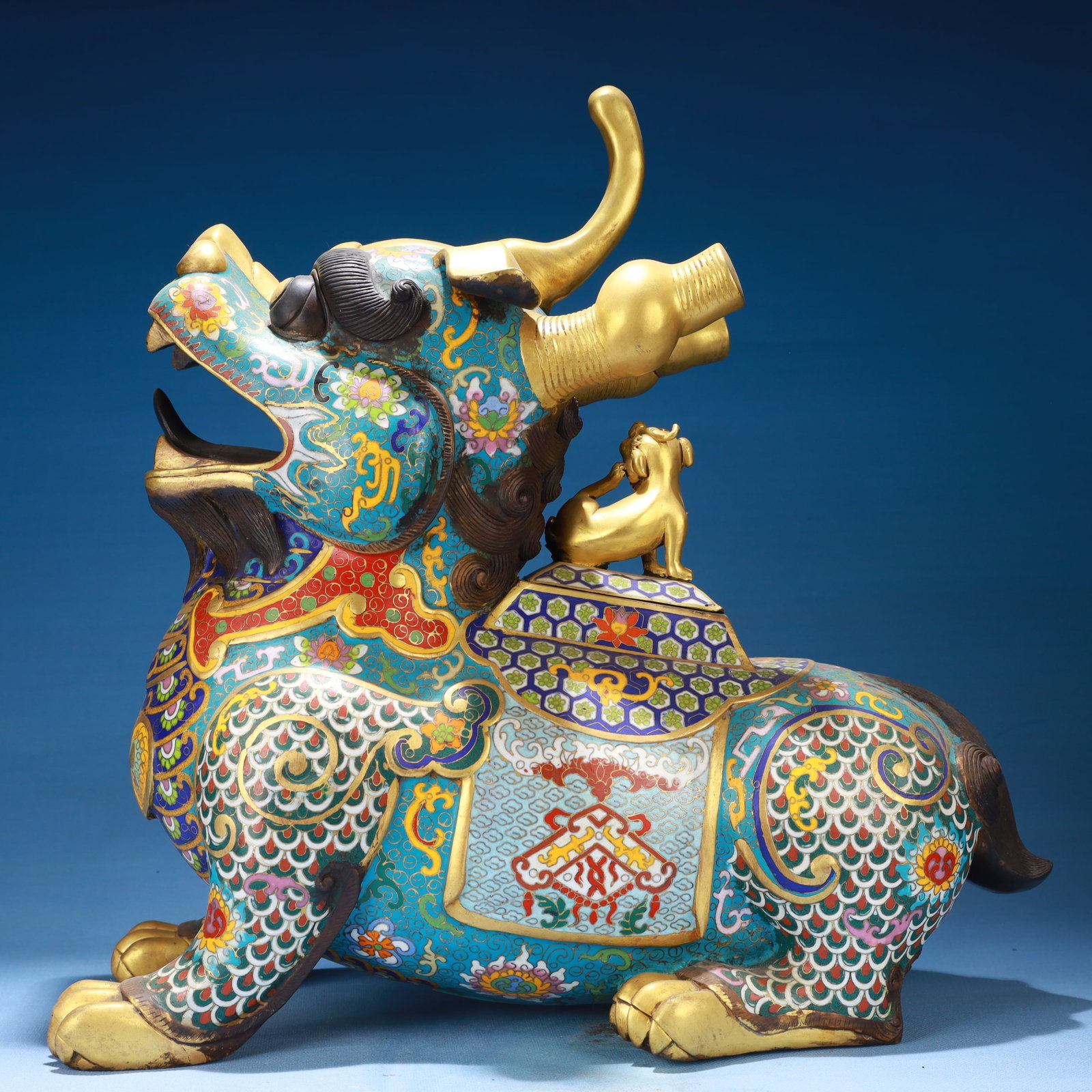 A Pair of Exquisite Cloisonne Lotus Pattern Kylin Ornament - 5