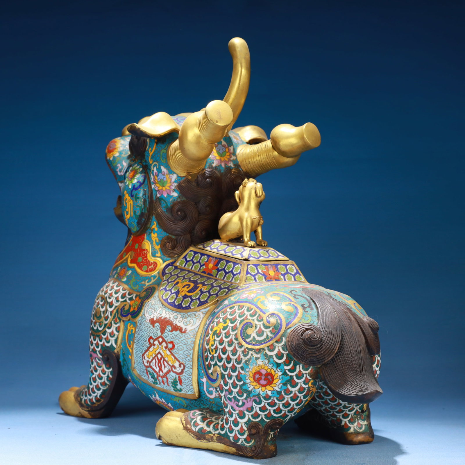 A Pair of Exquisite Cloisonne Lotus Pattern Kylin Ornament - 6