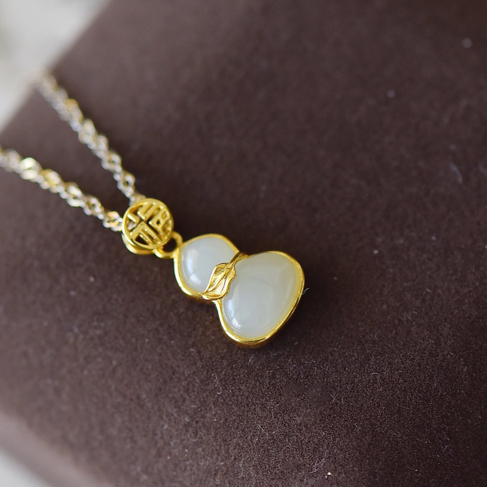An Exquisite Sterling Silver-Gold Plated Inlaid White Jade Pendant - 4